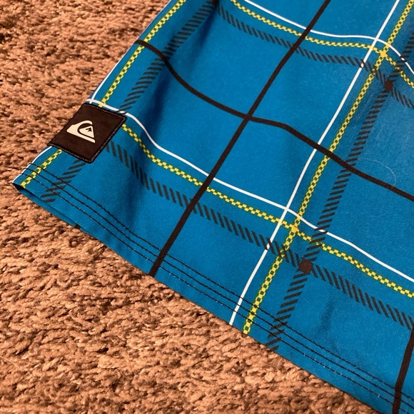 Quicksilver Blue Yellow Plaid Board Shorts Men's 32" Surf Swim - Picture 5 of 5